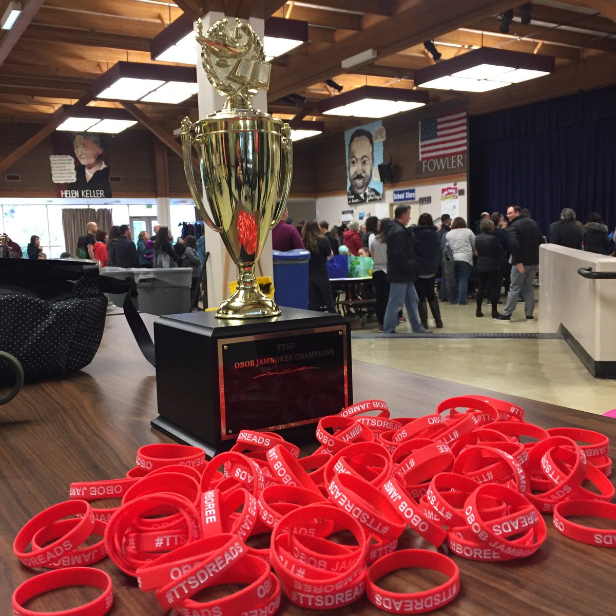 janellcooke's tweet photo. Congratulations to @TuES_BlackBears for winning the district elementary OBOB competition! Thank you @121Library  for organizing everything! Good luck to all the teams headed to regionals! https://t.co/ikPBk3dO33