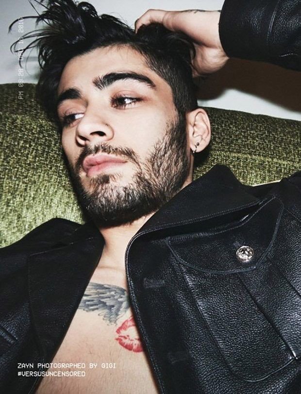 Also I forgot that that Zayn also made a collab with Versace for his own clothing line