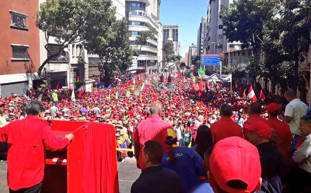 #23Feb Pdte. <a href="/NicolasMaduro/">Nicolás Maduro</a> "He decidido romper todas las relaciones políticas y diplomáticas con el gobierno de Colombia" #VenezuelaEnDefensaDeLaPaz #YoSoyLealAMiPatria