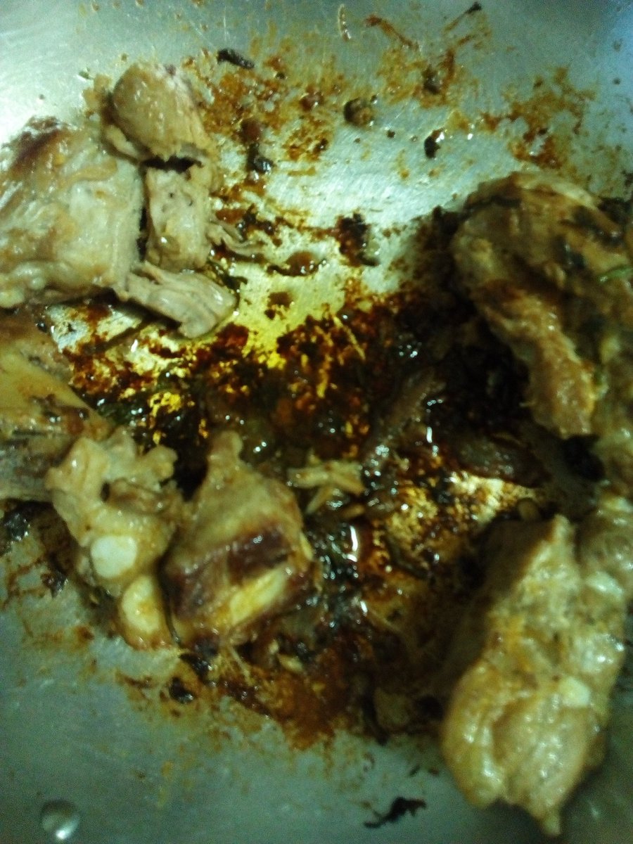 Свинина 110 руб.Ашан Адыгея, вкусовые отличия и вонь при жарке (слабая), это не тухлятина