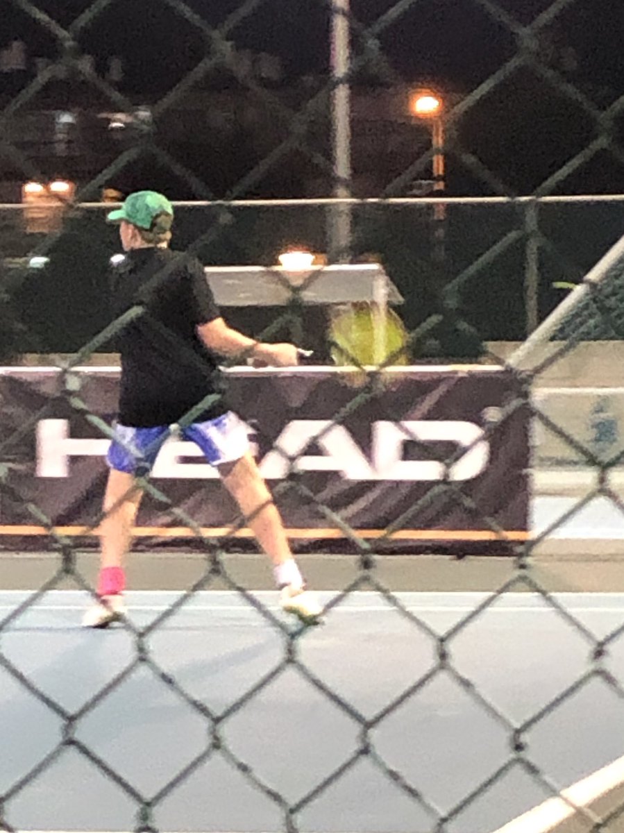 Jimmyraz10's tweet photo. Next round tomorrow @yonex_tennis @YONEXTENNIS_UK #vcore #polytour pro @Finnreilly3 https://t.co/vr5wtad50J