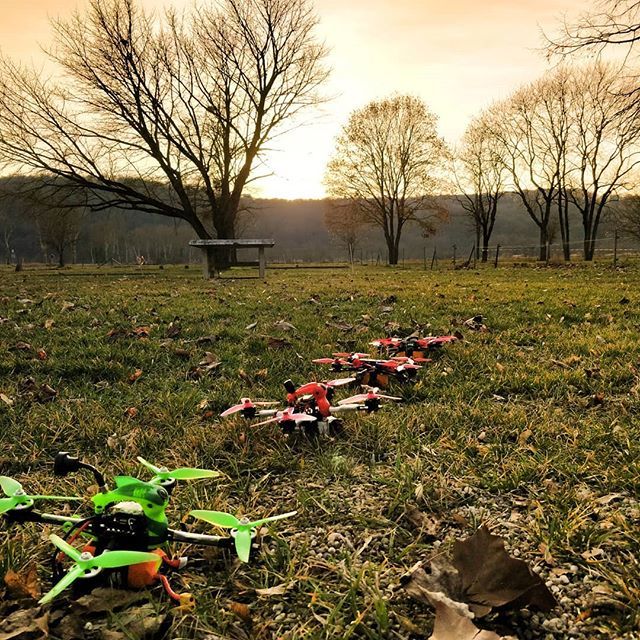 mstrangers's tweet photo. @lethal_racing_team and lethalbrothers pre-saison training.
.
.
.
.
.
#Fpv #miniquad #fpvlive #fpvracer #dronelife #drone #drones #multirotor #dronestagram #dronefpvracer #fpvracing #lethalconception @2sekfpv https://t.co/eKEB2TjsYP https://t.co/iwfZTnVrsd