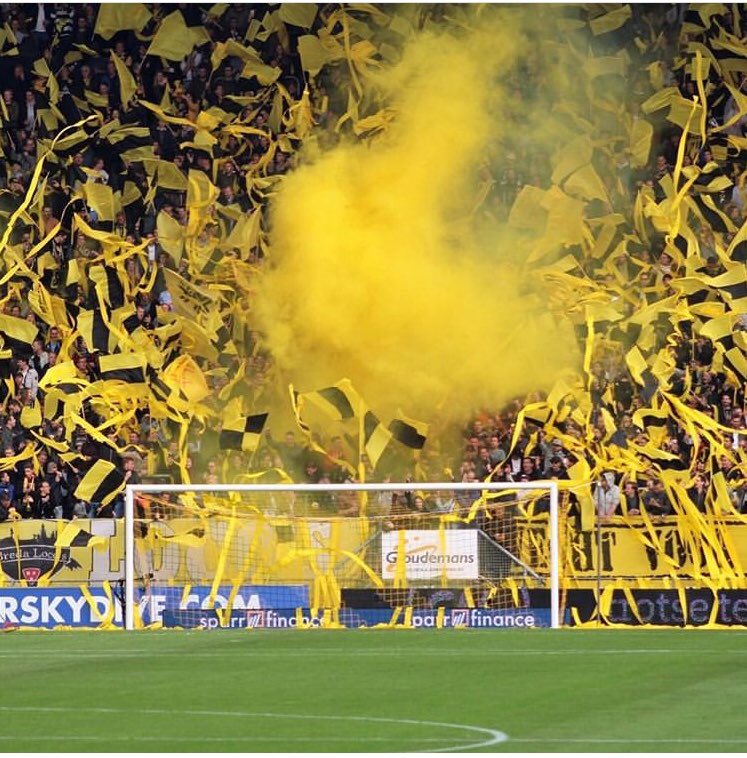 Wat een sfeer vanavond! Hup NAC! Ook shirtsponsor worden? Bied mee op get.cm.com/hoofdsponsor-v…  #nacgro