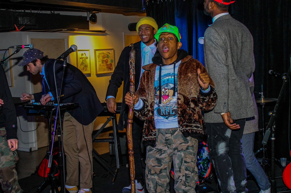 LordPhly's tweet photo. @lordphly Hosting @imurjraleigh 
@lost.gen / @youalreadynoahh Presents: @stephenjailon / @dj9ine 👕🧢: @outthebox919 📸: @BlvckZenzi @BataStudios 
#AskPHLY #GooodCompny #nAFbDOPE https://t.co/QPHfz1KT8l