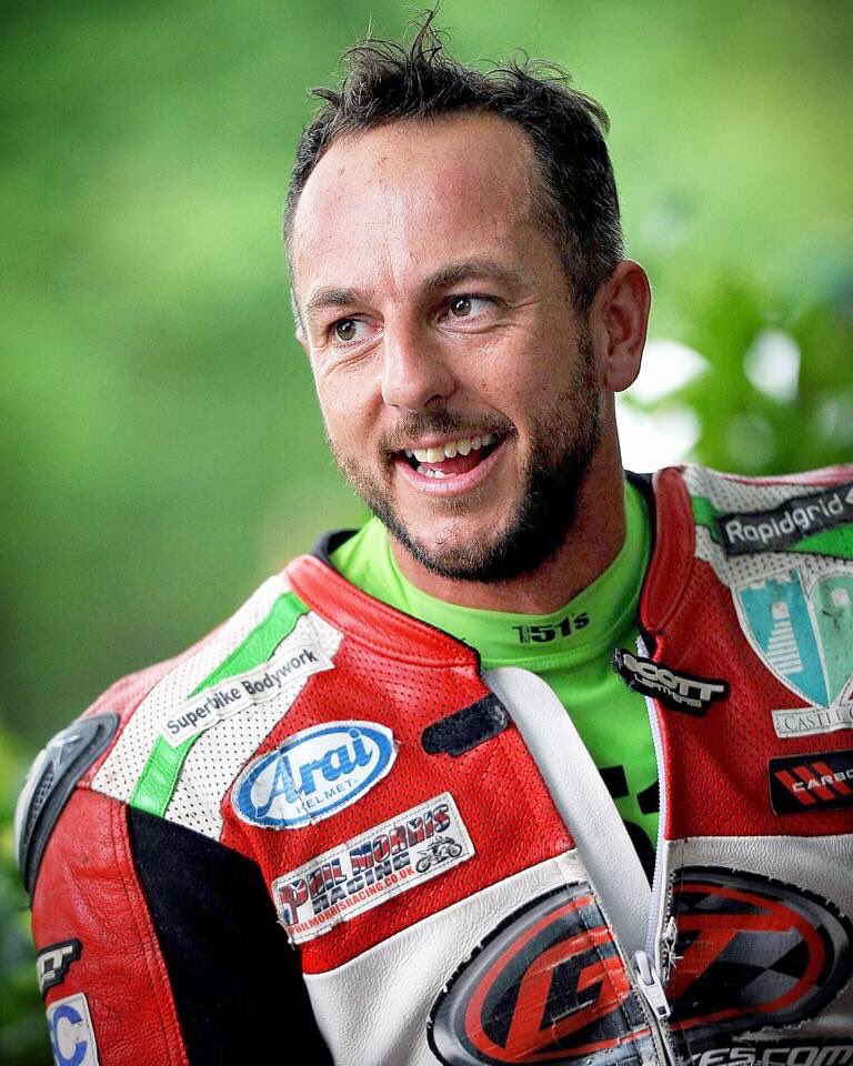 reesracing25's tweet photo. A big THANK YOU for all the recent likes, comments &amp; messages... your continued support for 2019 is really appreciated 😃 Lots going on behind the scenes and big announcements coming soon 😎🏁 #reesracing #25 #roadracing #iomtt https://t.co/78AFOrEL3k