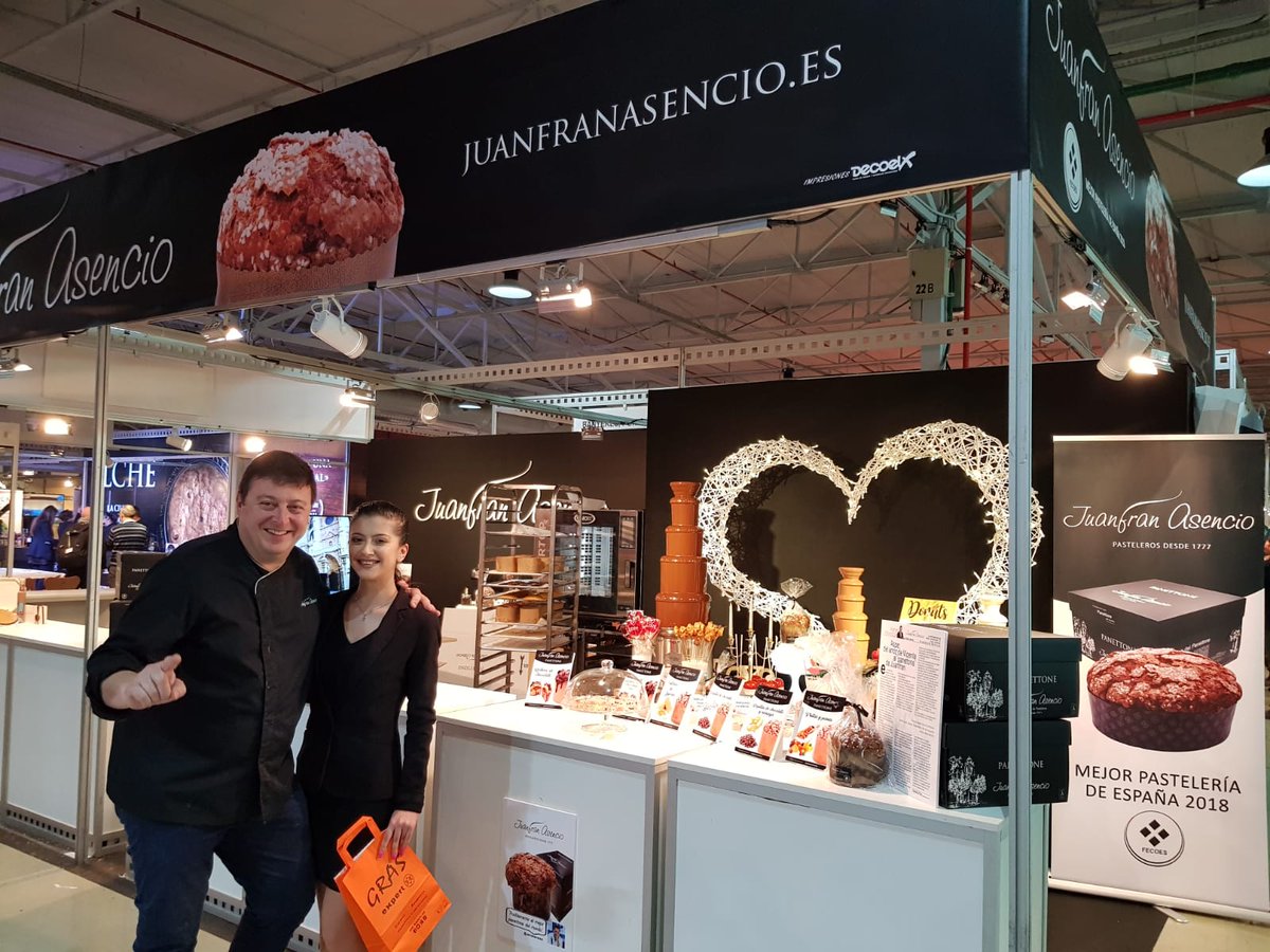 Os esperamos en nuestro stand de Alicante Gastronómica 2019. Ven a conocer cómo hacemos el mejor panettone del mundo y llévatelo a precios especiales.
#elpanettonedeJuanfran #Aspe #elmejorpanettonedelmundo