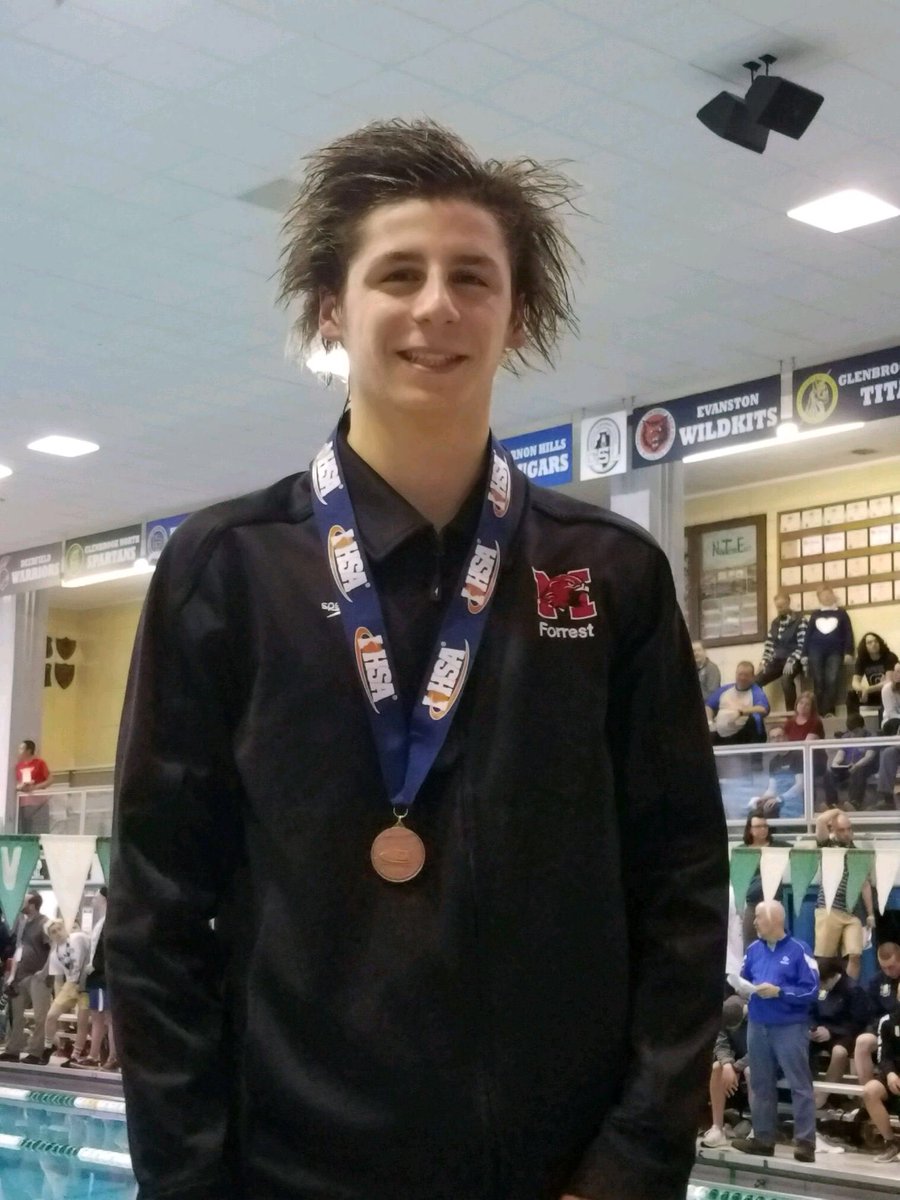 Congratulations to Brendan Forrest on his 5th place finish in the 500 Free at the IHSA State Finals.