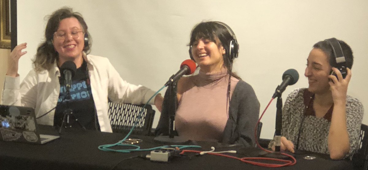 On the latest #YAPIT recorded live <a href="/PleasureChestNY/">The Pleasure Chest</a> I spoke w Arielle Egozi (<a href="/ladysavaj/">arielle egozi</a>) &amp; Bahar Baharloo about some stuff people find mystifying and/or disgusting: menstruation, the full internal structure of the clitoris, body scents, and hair! play.acast.com/s/yapit/live-a…