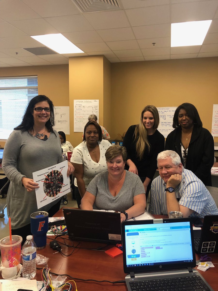 Harvey_WJane's tweet image. What do you get when you mix enthusiastic middle school teachers with block-based coding and digital devices?  Computer Science Teachers at a Code.org follow-up Training. @DuvalSchoolsCTE @codeorg @TeachCode #ilovetocode #iteachcode #CSforAll #CSDiscoveries
