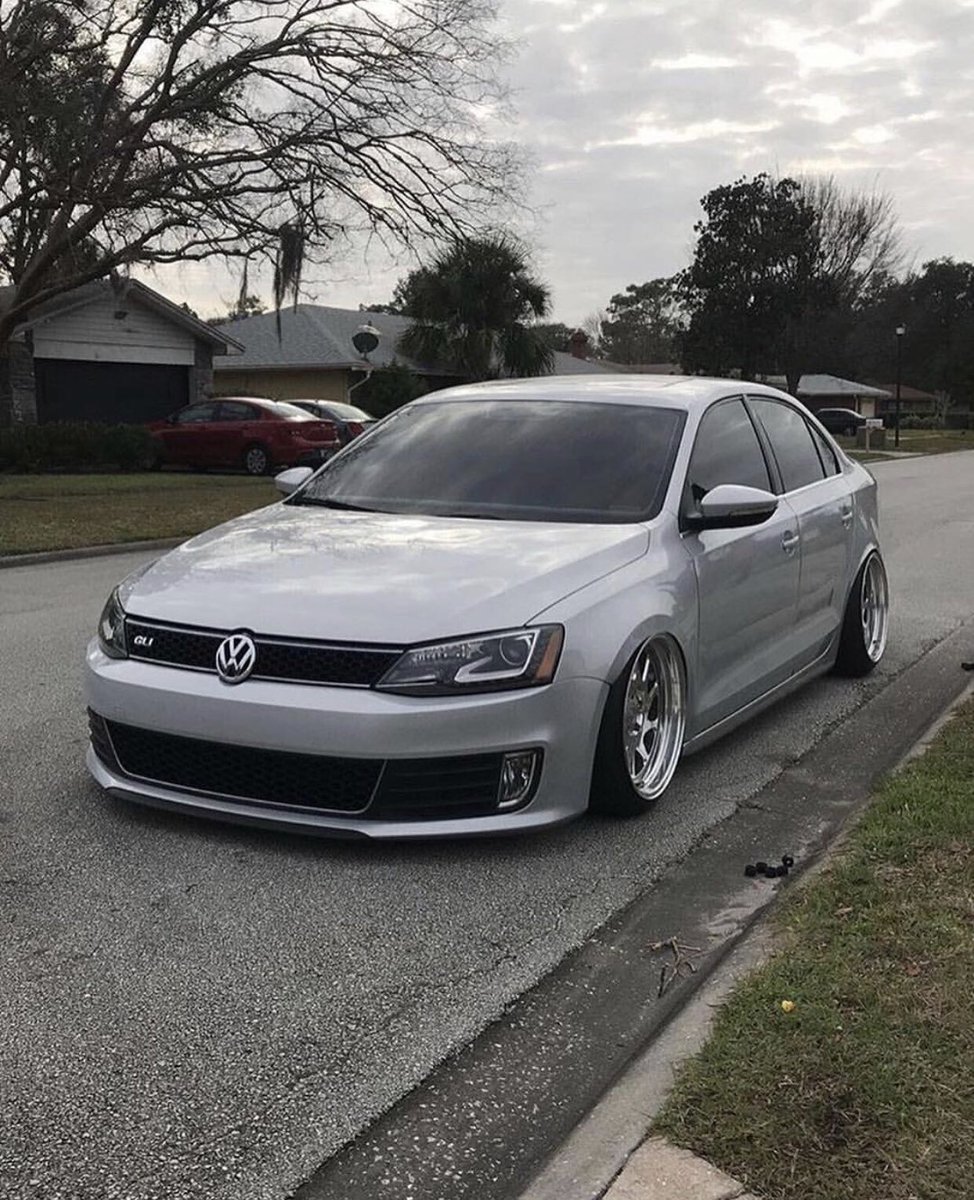 VictoryEuro's tweet photo. This GLI is HOTTT 🔥 🥵😍‼️ shoutout to lucky Owner @yooung.d 🍀 thanks for sharing 🙏 https://t.co/3r2DnRgMg4