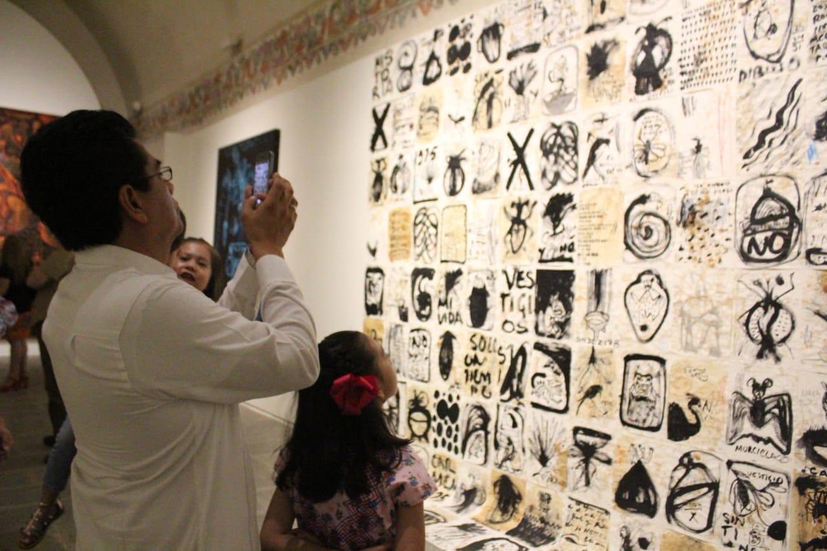 Asistí a la inauguración de la exposición temporal "Vestigios", del talentoso artista oaxaqueño #AmadorMontes.
No dejen de visitarla en la Sala Refectorio del <a href="/CCulturalStoDom/">C. Cultural Sto. Dom</a>.

#OaxacaEsCultura