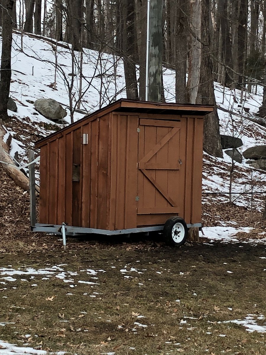 Figured out why ⁦@CTVarsity⁩ can’t find WAMOGO. Hartford people confused a maple sap shed for a toll. #cityproblems #countrylife #warriorcountry ⁦@WAMOGO_Loveland⁩ ⁦@WamogoAthletics⁩