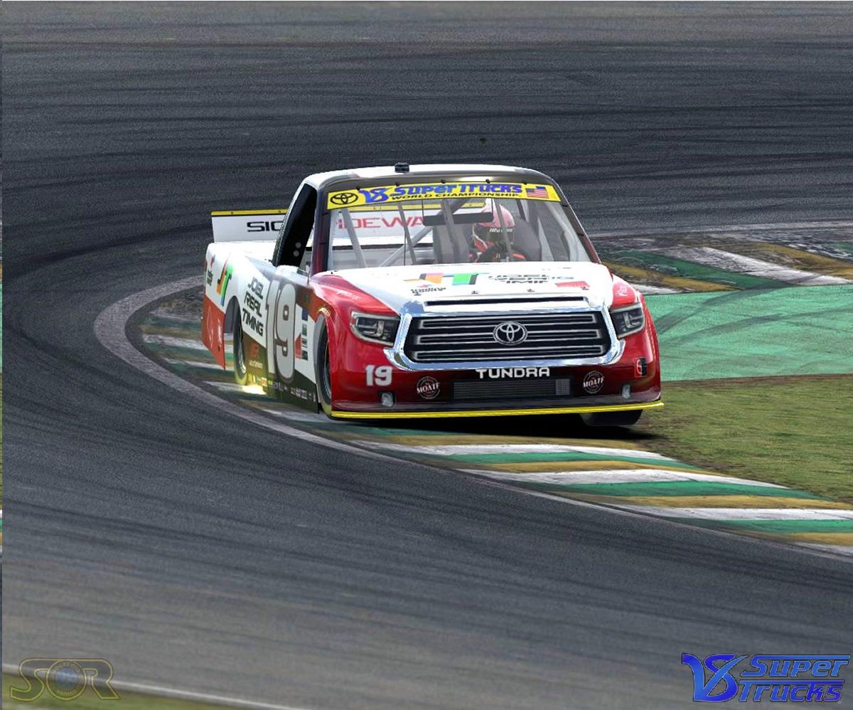 RadicalsOnline's tweet photo. #flawless #flagtoflag @DallasPataska @SocksOutRacing round 1 winner! with the JRT truck, Sven P3 @tomfordgt P4 in the @TurnRacing trucks https://t.co/hwDxEjd5Vj
