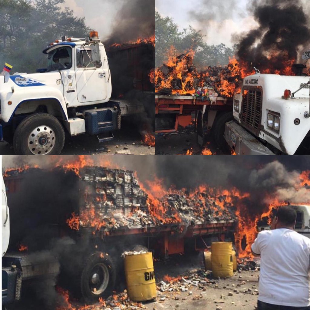 ladivaza's tweet photo. Hoy que está intentando entrar la ayuda humanitaria en Venezuela, las fuerzas armadas del país están quemando los camiones llenos de medicinas y comida que llegaron. 💔

#IntervencionMilitarYA
Lo necesitamos. https://t.co/V9zaDy9v3A