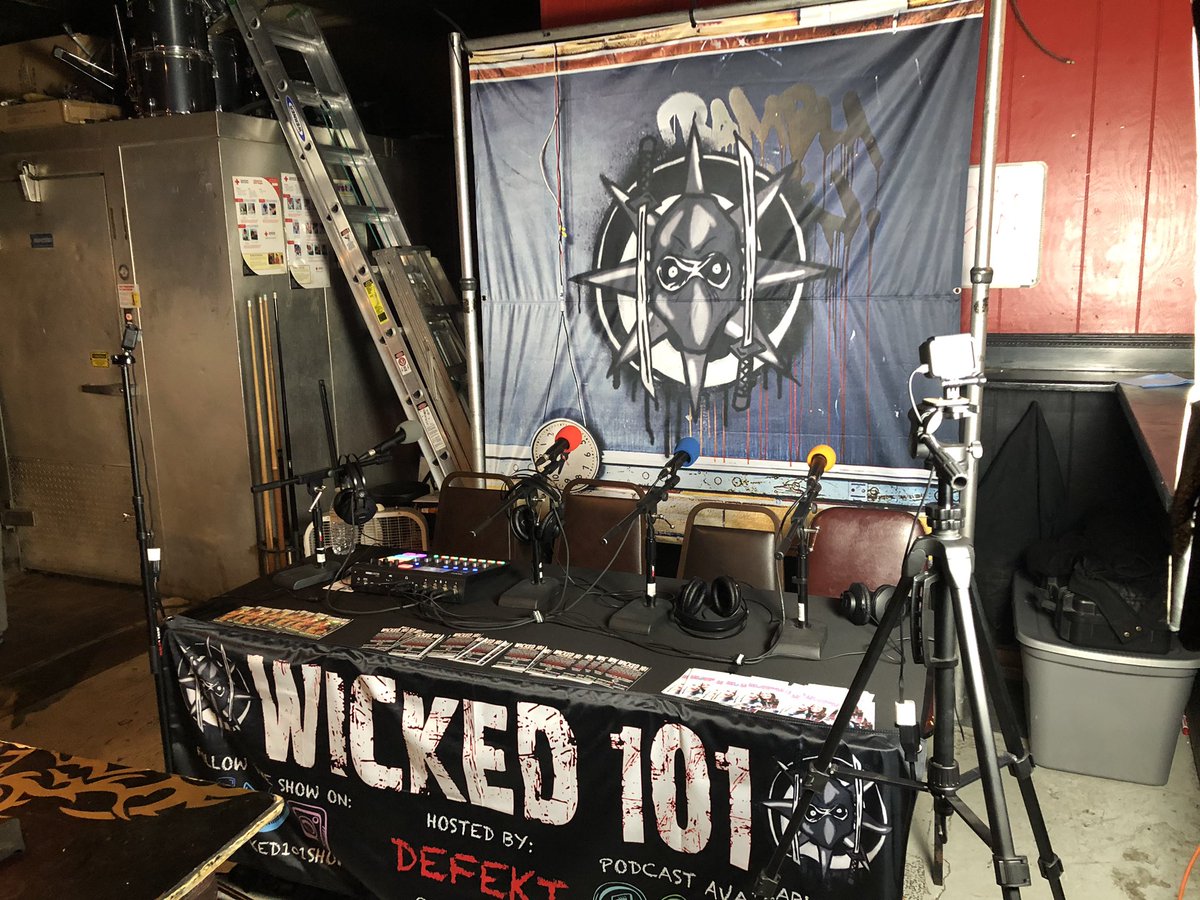 I had a great time last night kicking it with all the artists and fans at the first stop of the #AxeisFamilyTour! <a href="/wicked101show/">Wicked 101</a> was in full effect! It was fun to change it up and bring it to a show! Extremely proud to be a small part of <a href="/majikninjaent/">Majik Ninja Entertainment</a>! Footage coming soon!