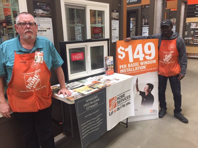 THDDonovanD21's tweet image. Sports arena ready for the customer. #doitforme great job team! @PS_RSM @JabarrBean @JabarrBean