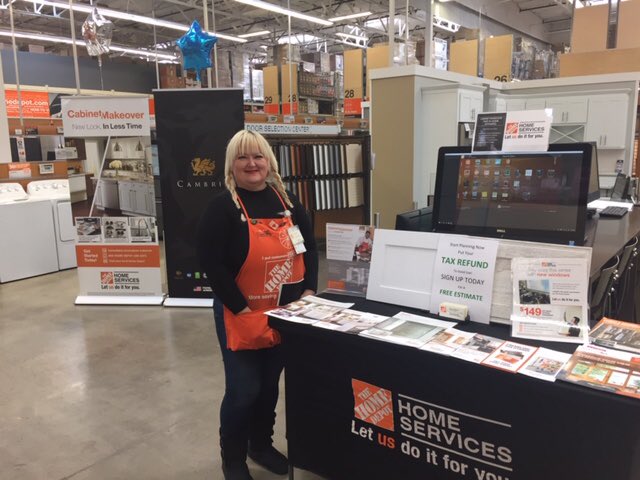 THDDonovanD21's tweet image. Sports arena ready for the customer. #doitforme great job team! @PS_RSM @JabarrBean @JabarrBean