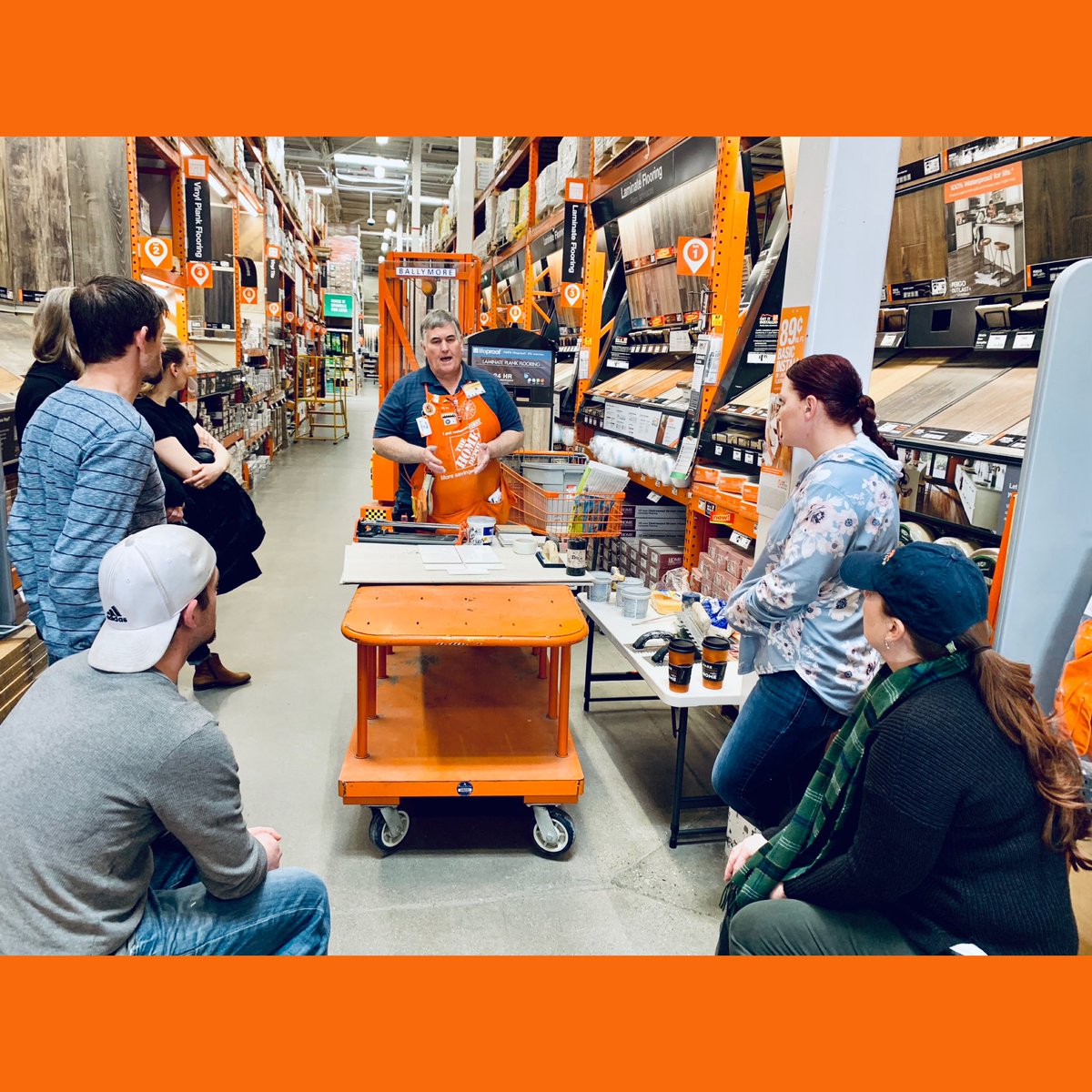 adejesuss93's tweet photo. What Was Going On Today At #4403thebeast Bruce Was Teaching Our Customers &amp;&amp; Associates How To Set Tile Like A Pro #DIYprojects #Flooring @brianrose4403 @captainpam4403 @slcdbroncos @ScovilleTiffany https://t.co/CaUWrT5UzX