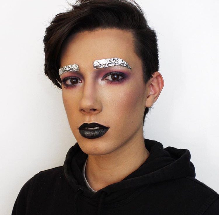 Готы макияж. Макияж нефора. Готический макияж. Макияж нефора. Готический макияж.