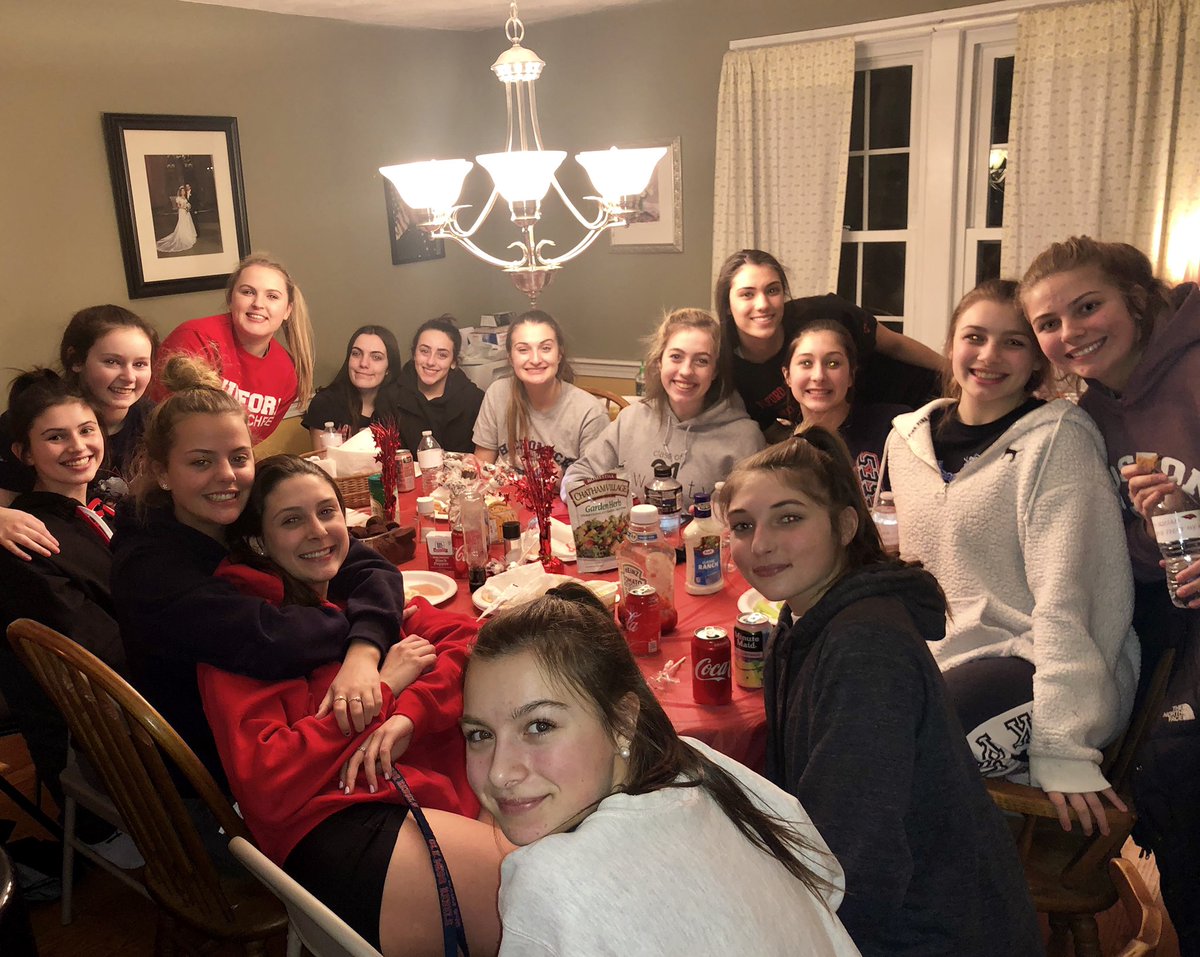 beachgirl70_'s tweet image. Good luck Milford Varsity Cheer at Leagues tomorrow! They compete at 12:25 at MHS- come cheer them on!❤️🖤#vsquad #hockomock @Kaitlyn_Oco @HawkNationAD @MHShawkscheer