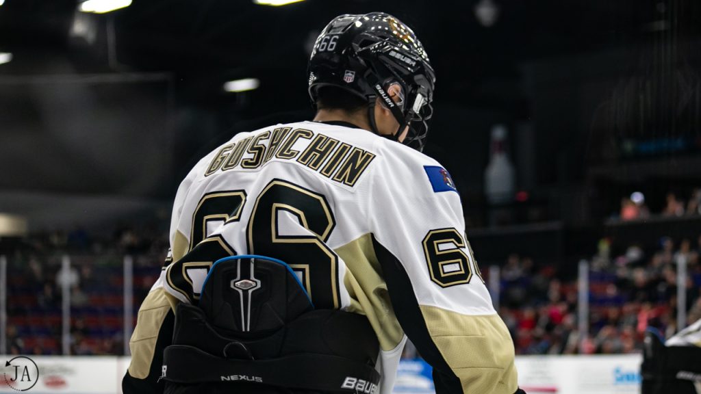 accesshockeymi's tweet image. Congrats on the hat trick Danil Gushchin!
@MuskegonJacks
Photo Cred: @jenaephotos
#DraftWatch #HockeyTwitter