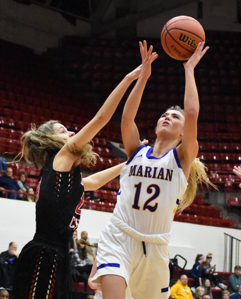 GIRLS BASKETBALL: Marian pulls away from Divine Child to win CHSL championship bit.ly/2IxNQOs