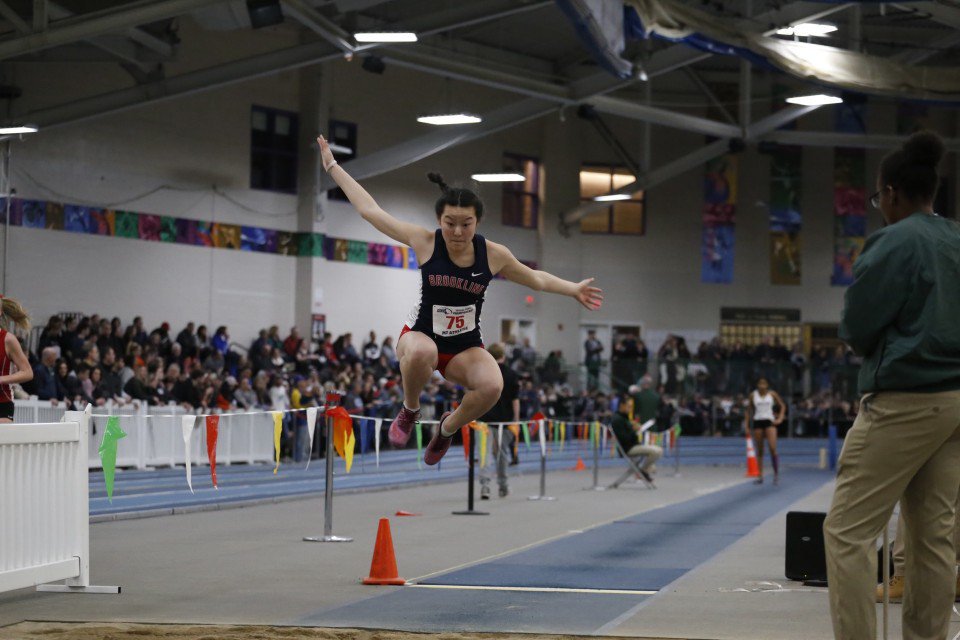 LChamberlain98's tweet photo. Weekends spent at track meets are weekends well spent! I guess it runs in the family 😀 Huge congrats to Jamie on her runner-up finish in the 55H at All-States today! https://t.co/6imGHXXUk6