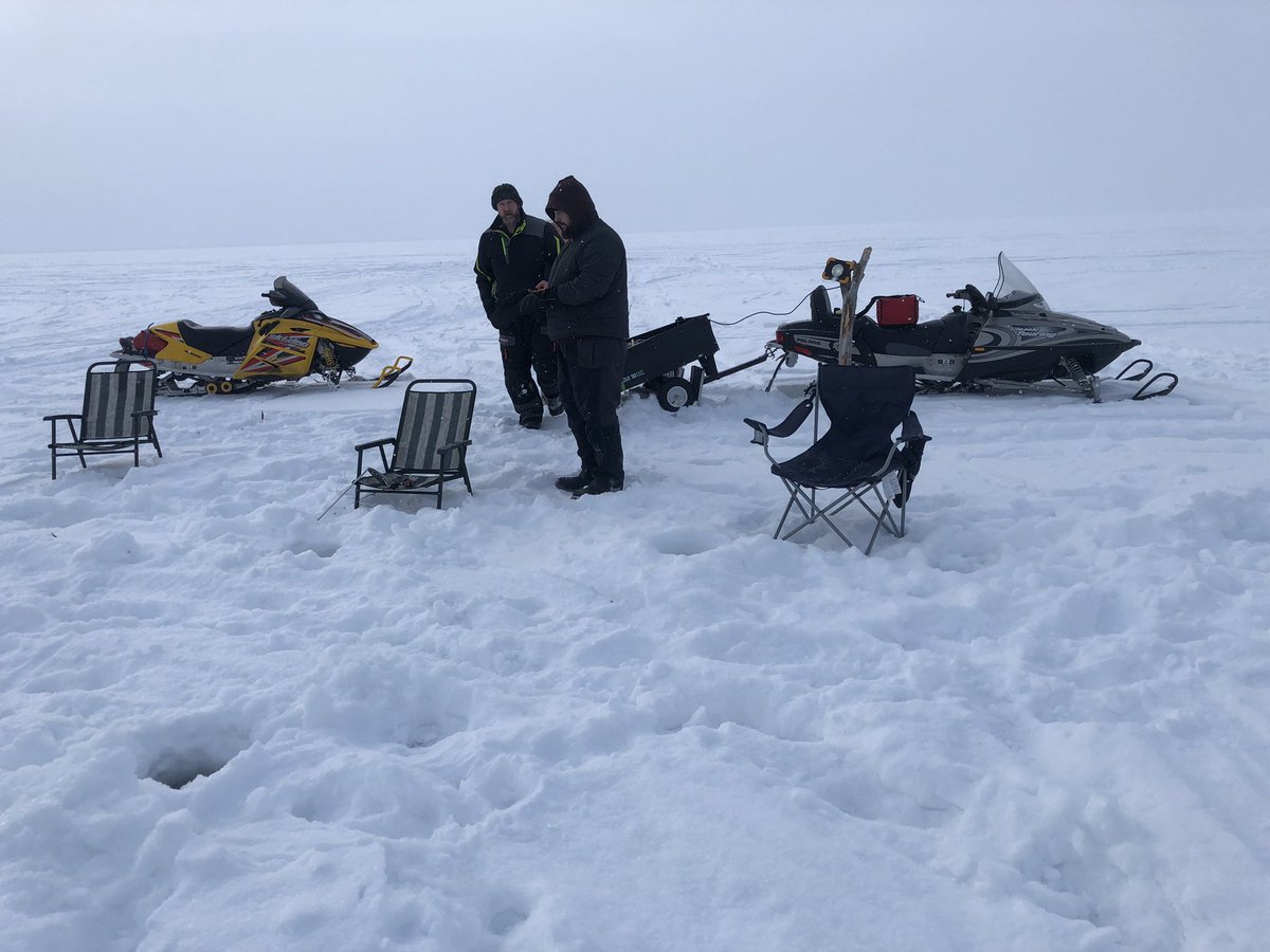 wiserhunter's tweet image. The life!! #keepthingssimple!! Country and farm boys!! Country vs city?? Country wins