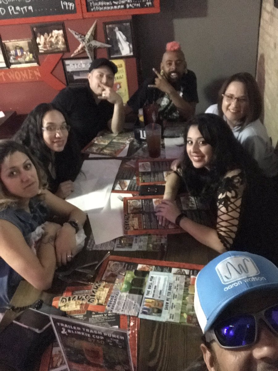 Mandos_Mundo's tweet photo. #BunchOfDicks https://t.co/dVd1oczMXs