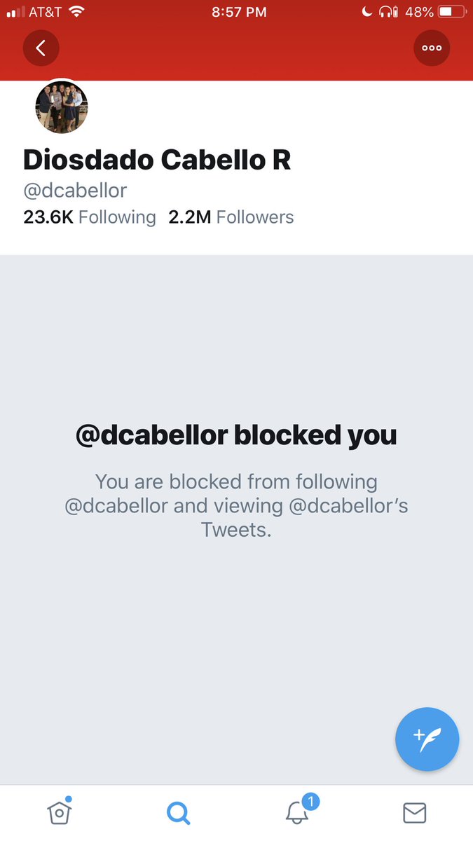 RESISTENCIAVLN's tweet photo. Eres un grandísimo HIJO DE PUTA! te juro en el nombre de Dios que muy pronto pagarás todo el mal que has hecho. Eres un pobre hombre COBARDE @dcabellor https://t.co/mTGRziBw7n
