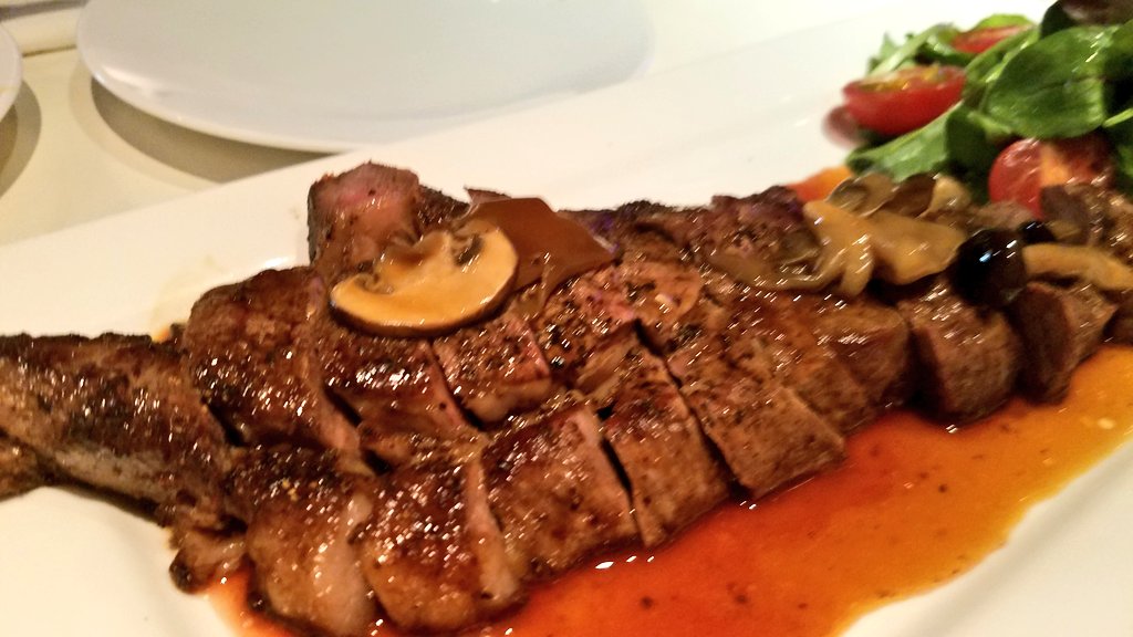 Chacorina アンガス牛ステーキ Flowerscommon フラワーズコモン ヒカリエ 渋谷 ヒカリエ