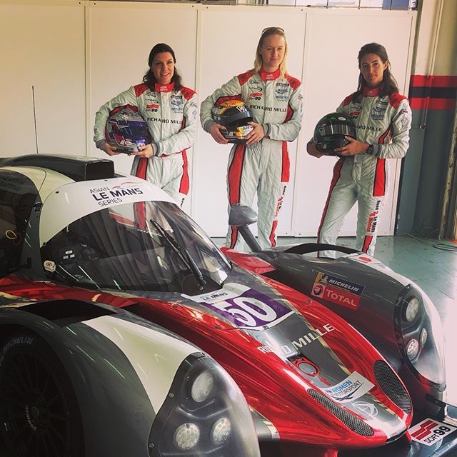 margotlaffite's tweet photo. Bon bé... Race day ! 🇲🇾🏎💨🥵
#Readybaby !! @katherineracing @michelle_gatting 
@asianlemansseries 
@richardmilleofficial @fiawim @fia.official @michelinmotorsport @eurointernational https://t.co/h9lQkzYOLZ https://t.co/CJnETkadSG