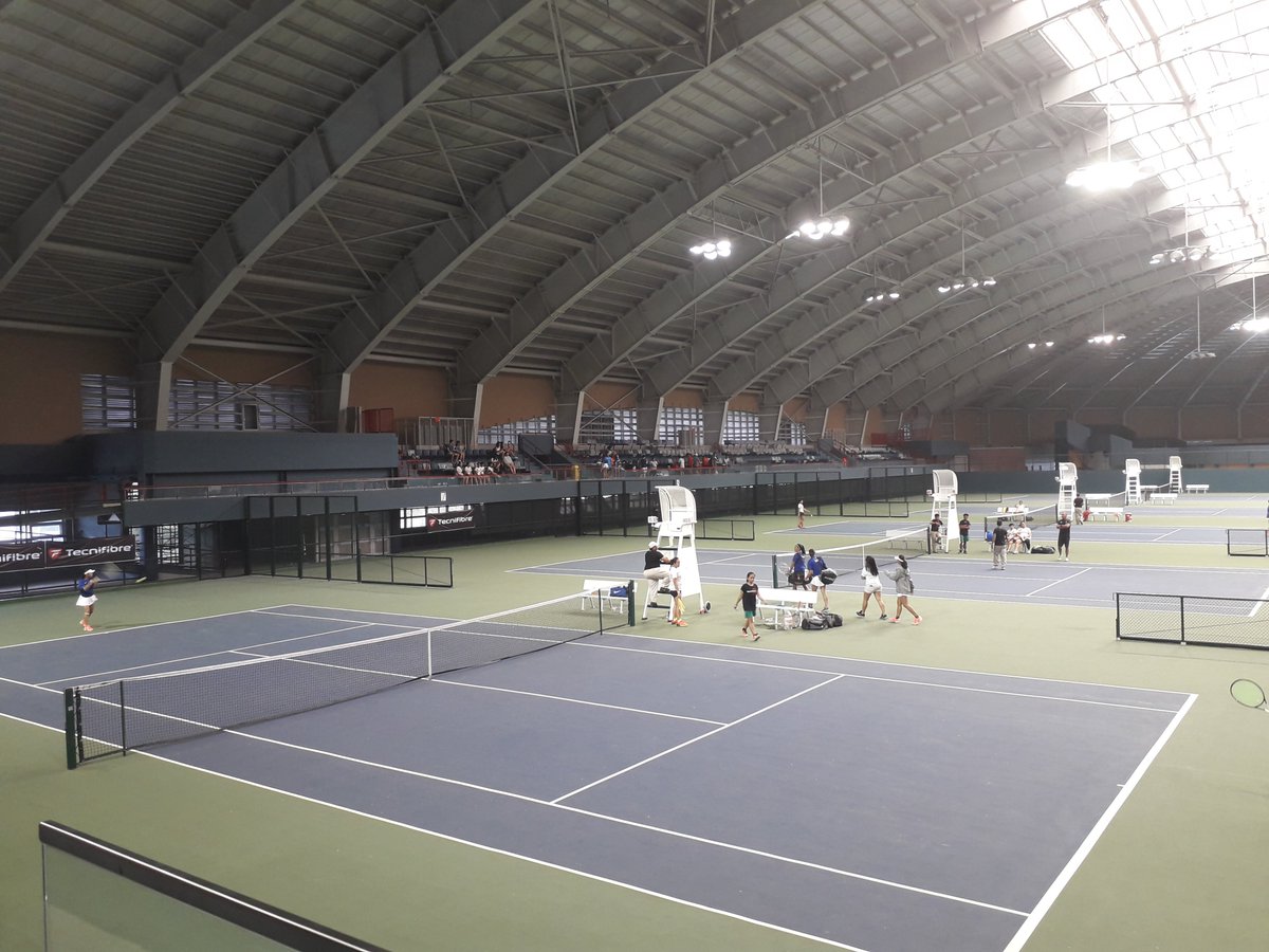 CarlosTheGUIDON's tweet image. Coverage of the Lady Eagles' tie against the UST Golden Tigresses in the #UAAPTennis tourney will begin shortly.