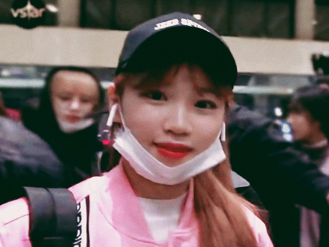 2kimspace's tweet photo. 🤧

#아이즈원 #김채원
#chaewon #2kim https://t.co/wR10lNxJBh