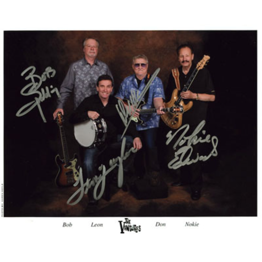goldlabelartist's tweet photo. The Ventures 8×10 (Color) – Autographed
Signed in 2009 by Bob Spalding, Leon Taylor, Don Wilson and the late Nokie Edwards. #theventures #ventures #venturesautograph #bobspalding #leontaylor #donwilson #nokieedwards
https://t.co/4FXC6wm1nJ https://t.co/gCE9YEOKoR