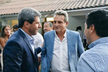 View image on Twitter