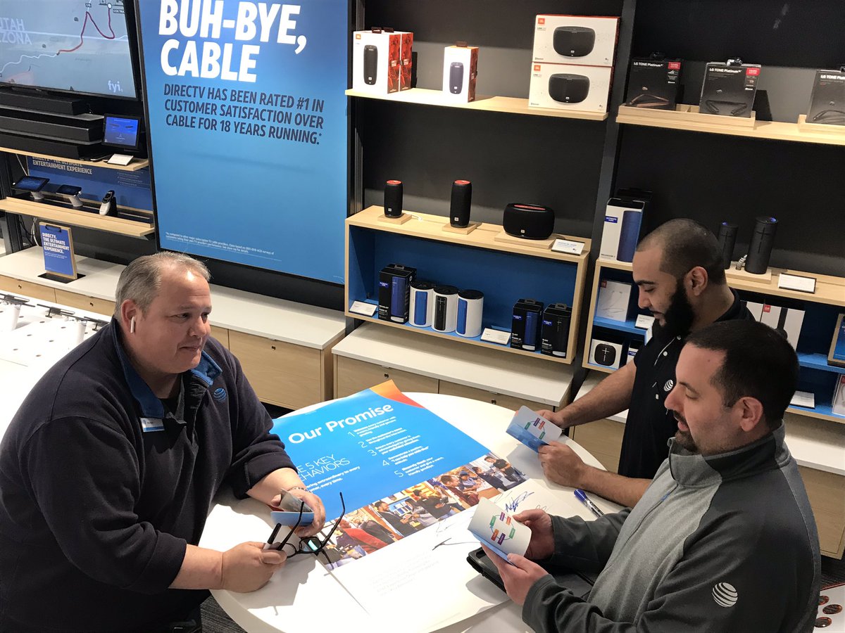 kf_relentless's tweet photo. Team Shelton promises to deliver on Our Promise and deliver world class customer service to every customer #OurNE #Committed  #OurPromise #TeamRelentless @J_Gonzalez88 @JPotter24 @WilliamGStovall @_Shelley_G https://t.co/HKrkx7iJZS