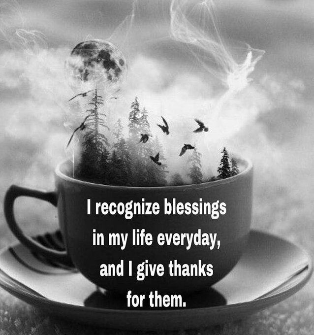 eldiablo0786's tweet photo. @Nikhil63870659 @plazmuh111 @LisaTruthJohns @roamingpiscean @gerrinnesmac @rajeev_s108 @Voieinterieure @1228erin @AngeLtongue @alexdomelle @mysticwolf14 @loveGoldenHeart @mukulnandi1972 @pkamla1 @FashionAvenueUS @Chrissychatt @arunbhar @BabyGo2014 @PrachiMalik @DianneD03113533 @purposefulact @coachmekat @marshawright @TayGoofy @Lisandre_Moreau @janisexton @SRuhle @LUTLjerry @crazyems13 @2feelu @Inspireu2Action @BethFratesMD @reeves5150 @KariJoys @LadyWiseWorld @TehaniMott @TanRob22 I recognise #blessings in my #life everyday, and I give #thanks for them.
#ThinkBIGSundayWithMarsha
#InspireThemRetweetTuesday
#JoyTrain #IQRTG #Love
#LightUpTheLife #LUTL
#SundayMotivation
#GoldenHearts
#ShineOn #ChooseLove
#FamilyTRAIN #StarfishClub #Gratitude https://t.co/Eh6zdVaMcg