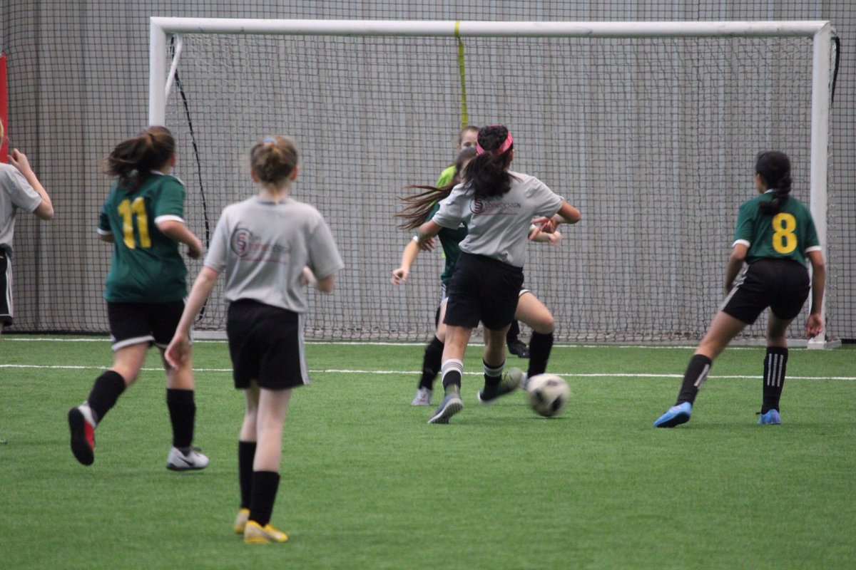 London_FA's tweet photo. Thank you to the @ByronSoccer 2007 girls for providing us with some great competition in our friendly today. #development #LndOnt #LFA https://t.co/Hp2fz46CjF