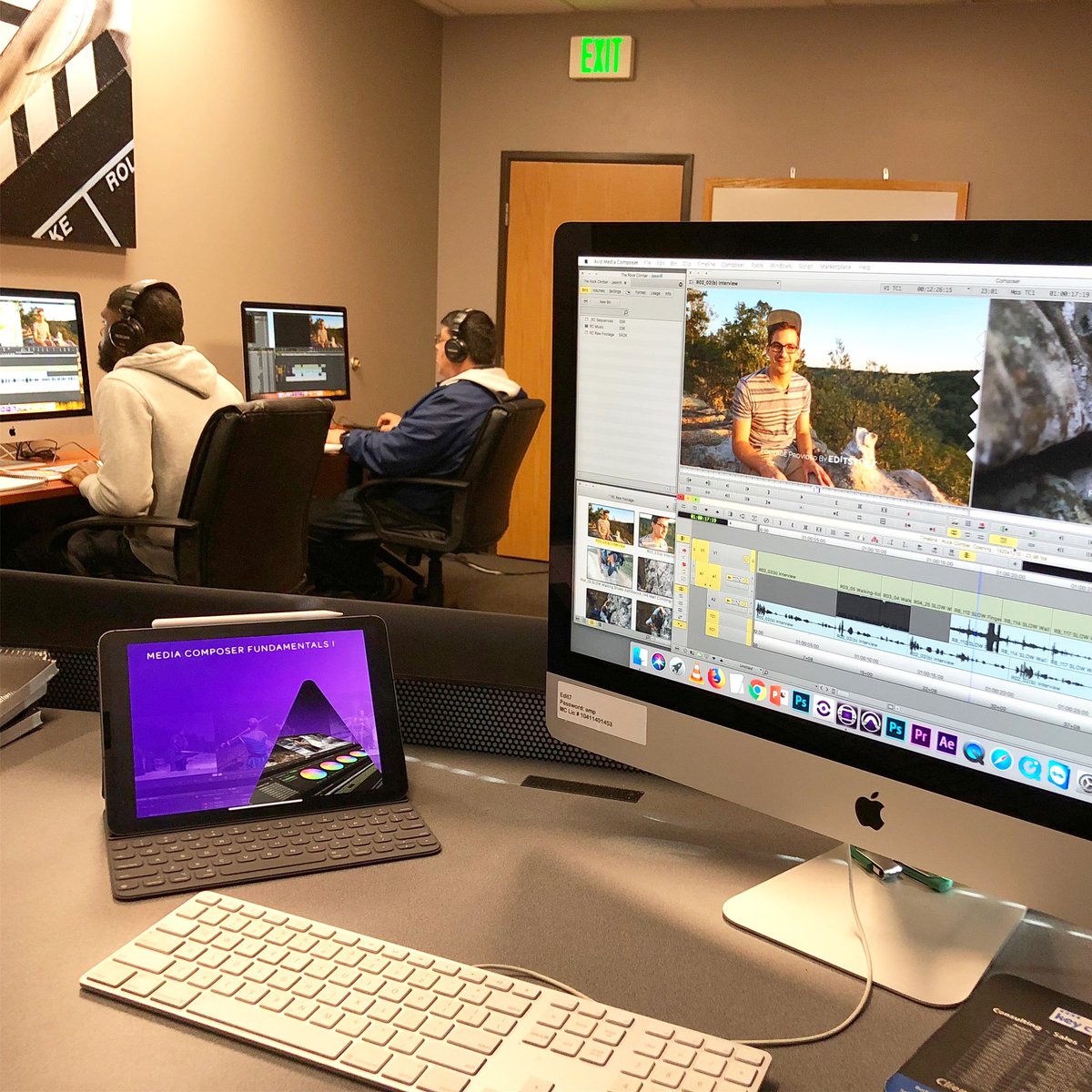 jasonprose's tweet photo. Teaching some Avid MC101 today at KeyCode Education.  #avidmediacomposer #keycodemedia #keycodeeducation #editing #hollywood #AvidMC101 https://t.co/gGl4y8ZtWx