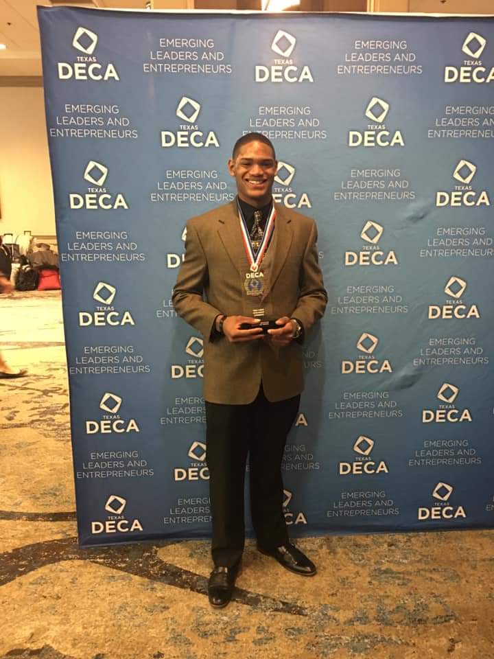 CrystalPounds2's tweet photo. So proud of @Steele_DECA these kids amaze me every day!  So blessed to be a part of this chapter!  We took home 3 medals and 1 DECA trophy!  ICDC here we come! https://t.co/1V28cUGZas