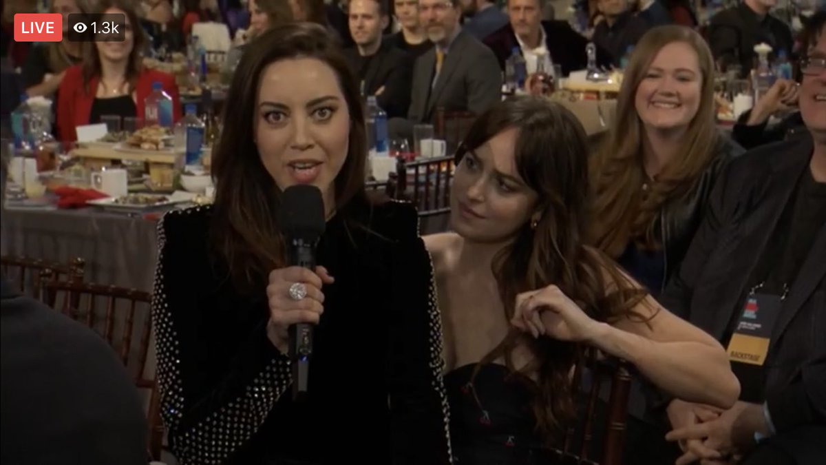 Dakota Johnson Fans On Twitter Video Spiritawards Host And