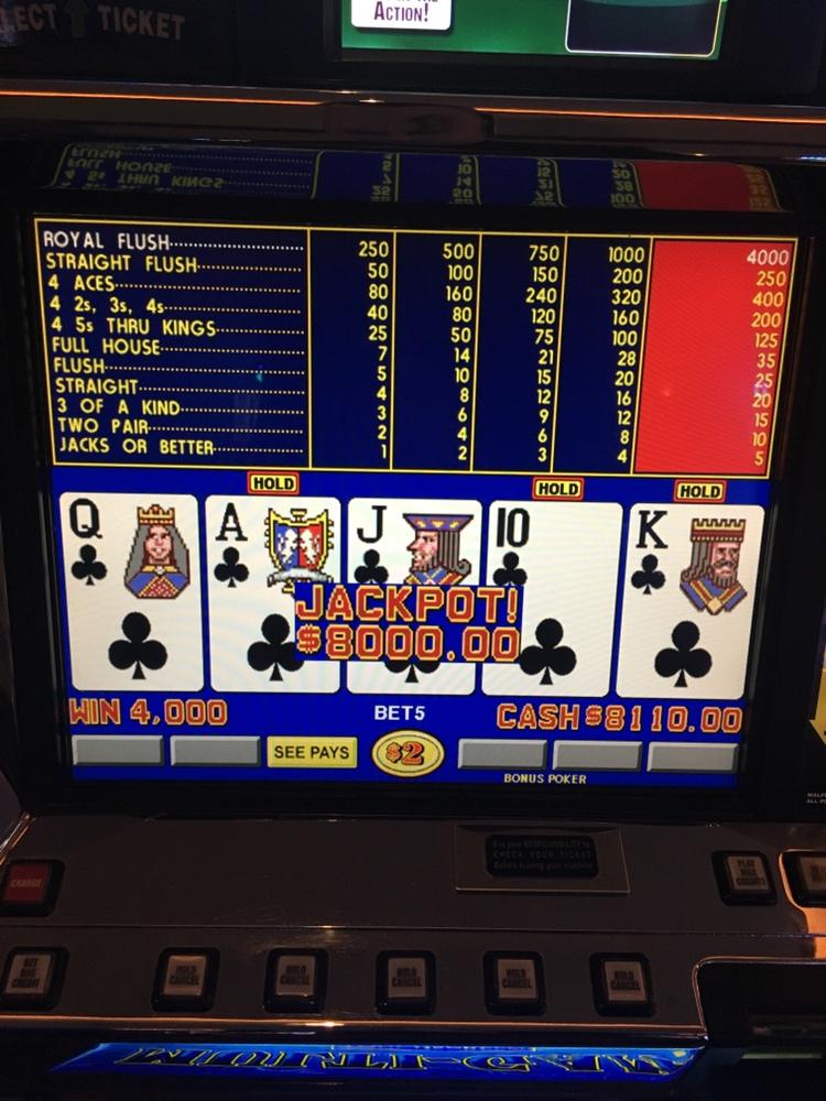 orleanscasino on Twitter: &quot;This lucky winner was playing video poker when  she hit this $8000 Royal Flush jackpot! Nice win! #Jackpot #TheOrleans  https://t.co/tKdoC6kRAm&quot; / Twitter