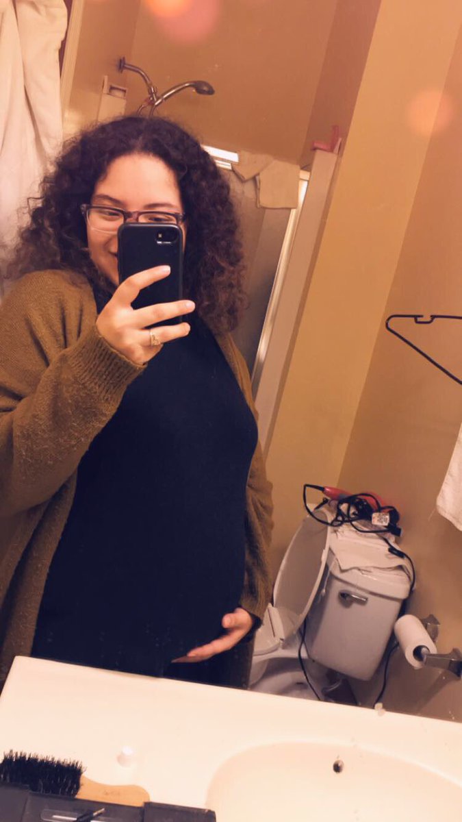 FranciscaG2's tweet photo. 31 weeks!! https://t.co/lrk3Ai71NG