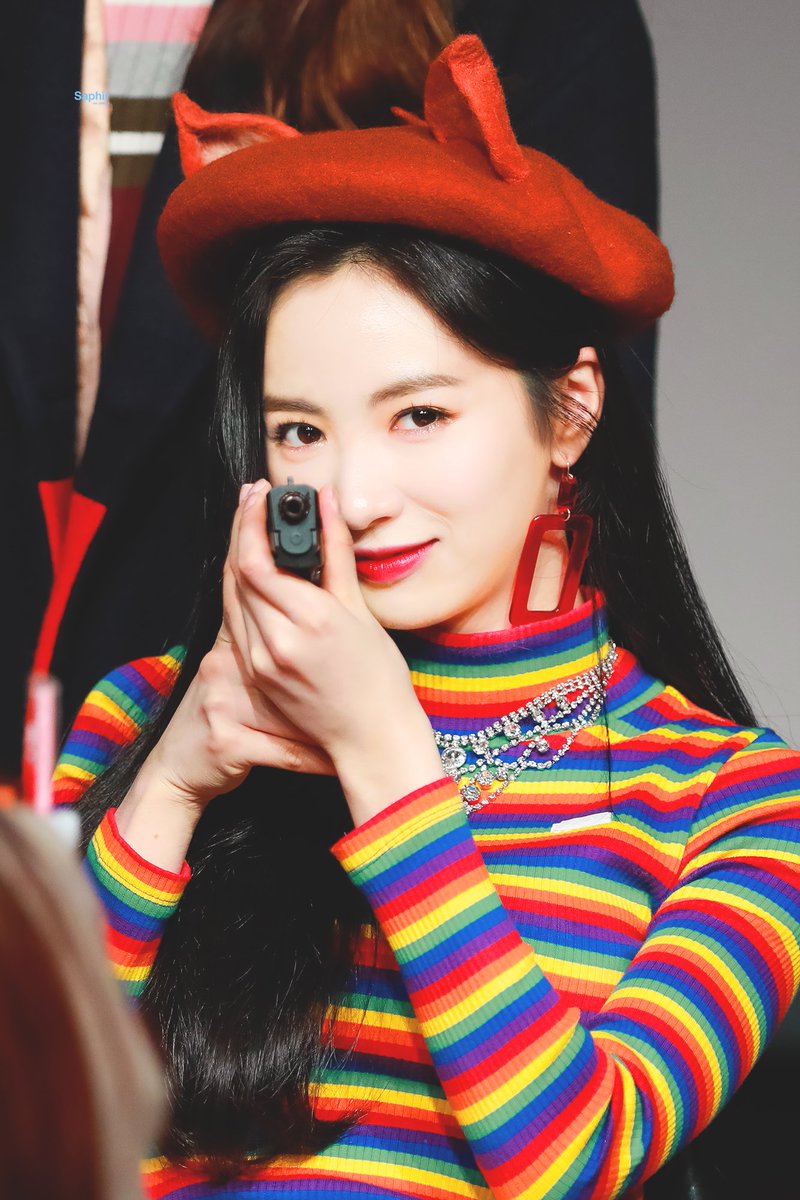 jiwon1006Cherry's tweet photo. ジウォンちゃんにほんとに会いたい https://t.co/T3LakJbBPS