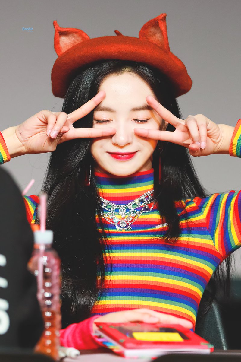 jiwon1006Cherry's tweet photo. ジウォンちゃんにほんとに会いたい https://t.co/T3LakJbBPS
