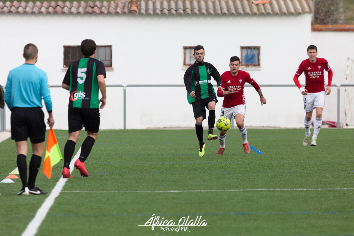 UDElEspiSanra's tweet photo. Orgullo de equipo ¡Perfecto chicos! 💚🖤💚🖤💚🖤💚 #123UNIÓN #SIEMPREUNIÓN https://t.co/owt5YUZcT5
