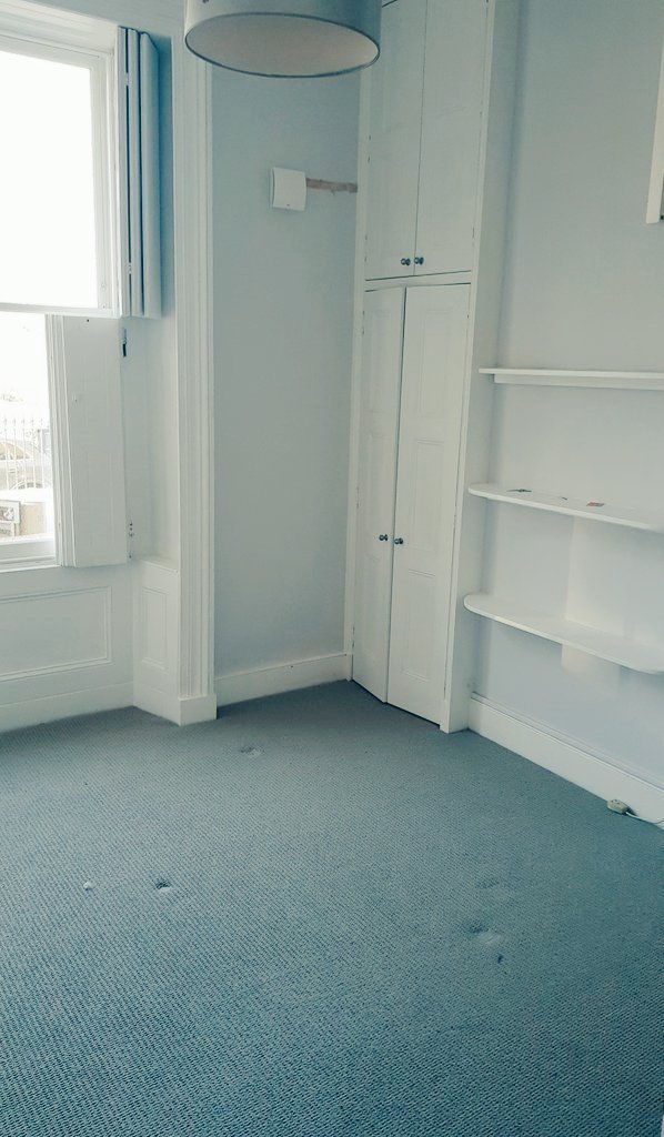 aeremovals's tweet image. 