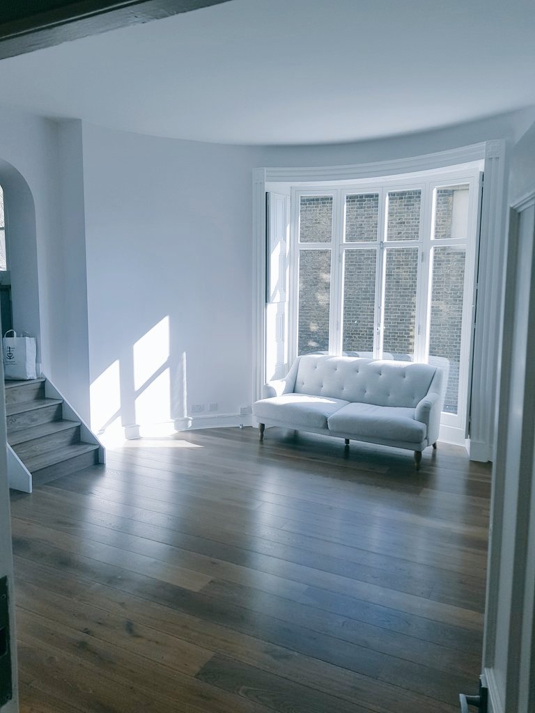 aeremovals's tweet image. 