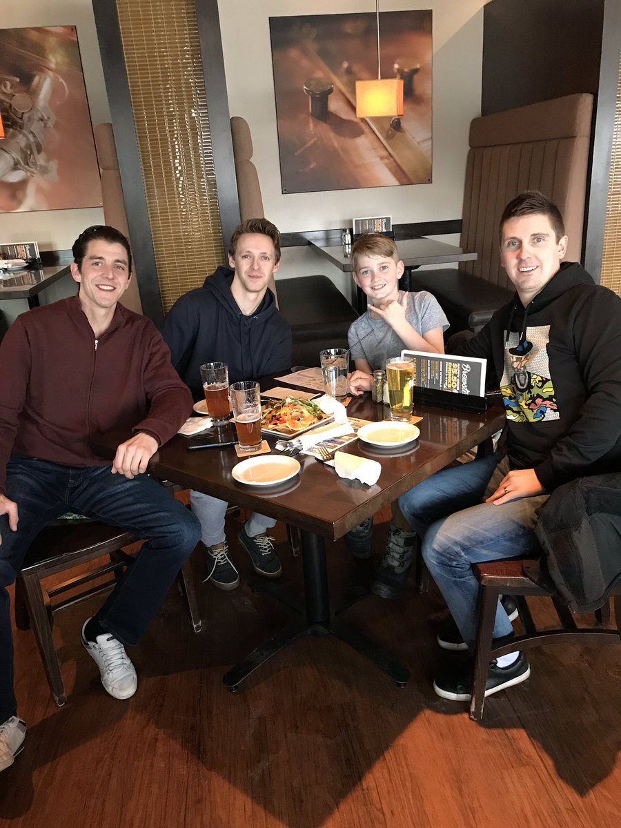 DarinAmundson's tweet image. Celebrating with the 40 year old cuz #life #mikeyB